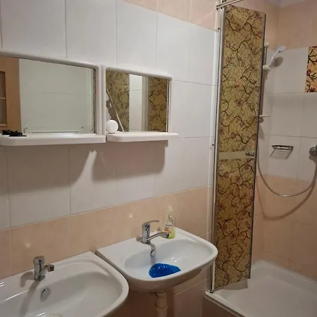 Guest house Privat Cujova *